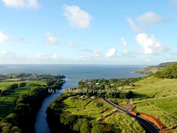 3-Bedroom Penthouse – Golf, Sea and Preserved Natural Environment