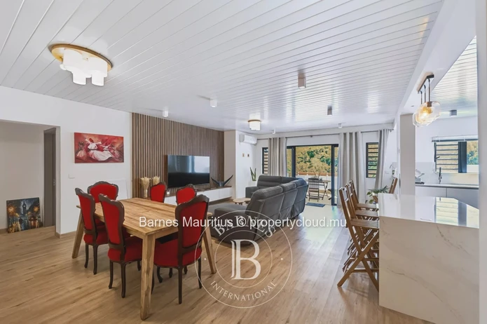 MOKA / MT ORY - Beautiful modern apartment for sale  -  3 bedrooms