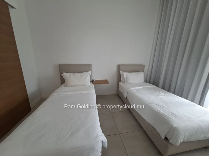 Grand Gaube – Penthouse à louer – Pam Golding Mauritius