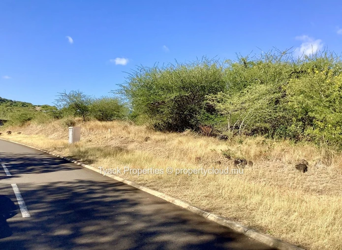 Residential Land for Sale in Domaine de Palmyre, Rivière Noire