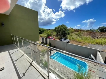 4 Bedroom Villa