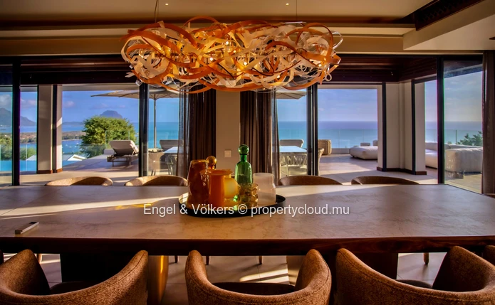 Ultra-Luxury Villa with Panoramic Lagoon Views in Black River, Mauritius