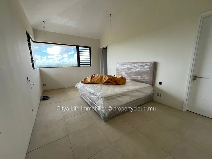 Brand New House with Pool for Sale – Belle Vue Harel Hillside 2