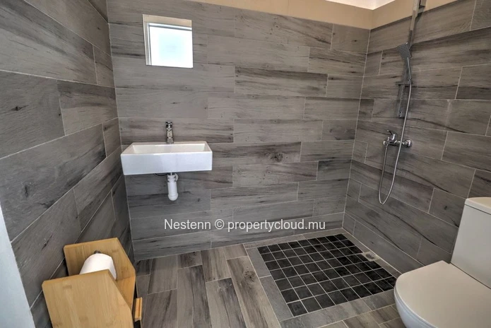 Modern & Charming Duplex for Rent in Péreybère