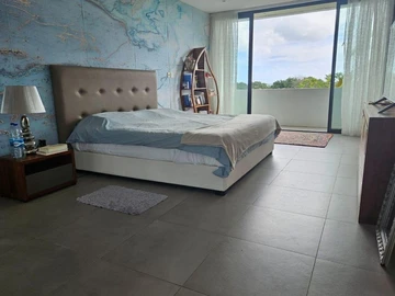 5 Bedroom Villa