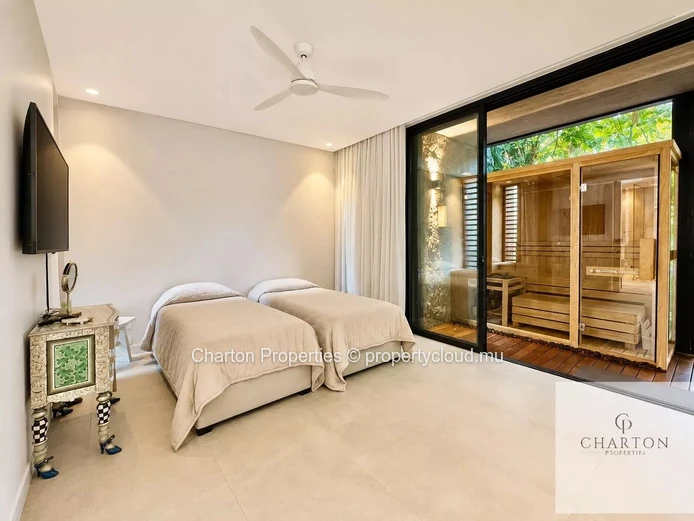 Grand Baie - Appartement d’exception pied dans l'eau accessible aux étrangers
