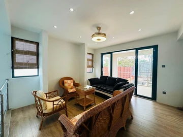 4 Bedroom Villa