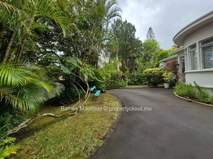 CUREPIPE – Maison de plain-pied avec studio indépendant – 3 chambres
