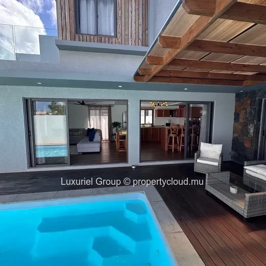 Villa Contemporaine À Pereybere – Élégance Et Art De Vivre