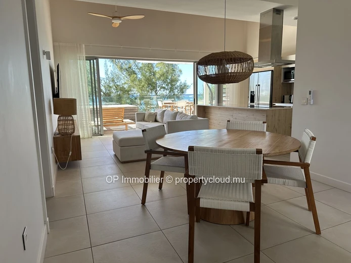 Penthouse 3 chambres avec piscine privée à vendre à Melville