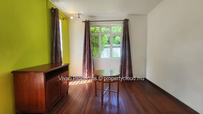 Maison meublée de 5 chambres à louer à Beau Bassin