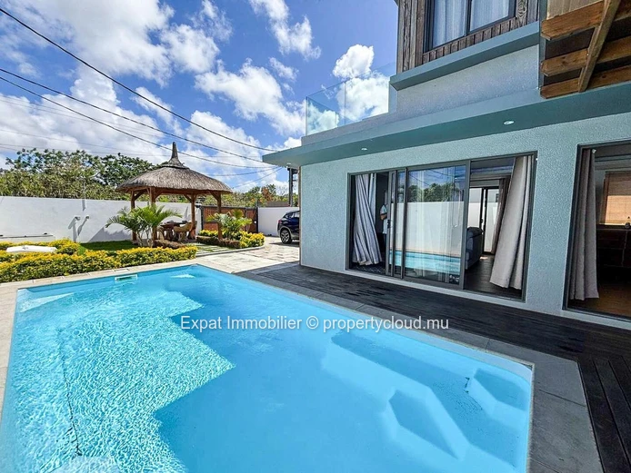 Charming Villa for Rent in Grand Baie – Comfort and Modernity