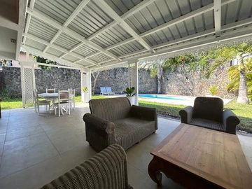 4 Bedroom Villa