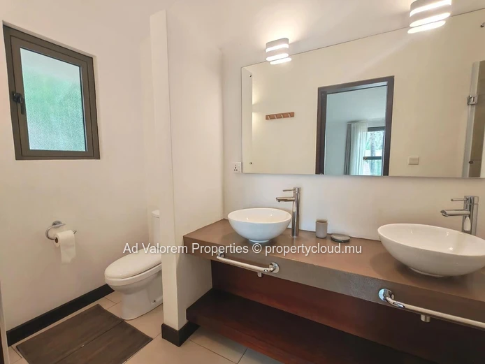 Magnifique villa 4 chambres avec piscine, jacuzzi et prestations haut de gamme – Cascavelle