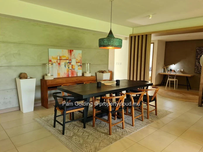 Appartement Spacieux avec Superbe Vue sur le Parcours de Golf – Mont Choisy Le Golf
