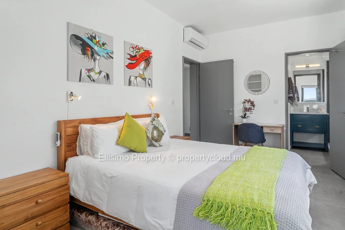 Penthouse de standing avec vue mer et montagne – St Antoine Private Residences