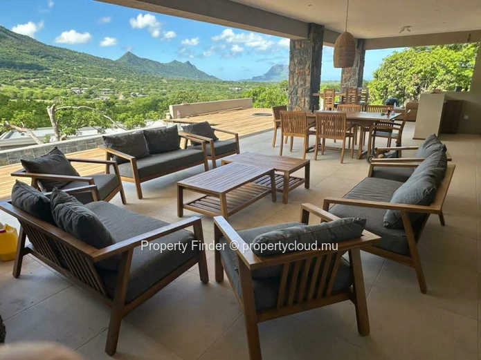 Brand New 3-4 Bedroom Villa with Infinity Pool in a Sought-After Estate, Black River
