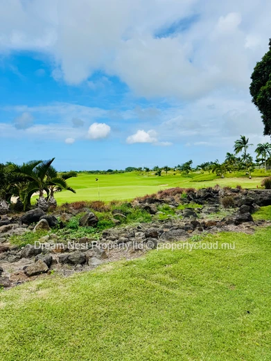 Exceptional Homesite in Les Allées du Golf – Mont Choisy