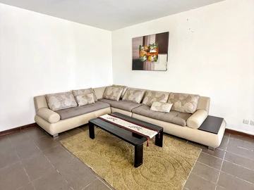 Modern Apartment for Sale – Heart of Rose Hill