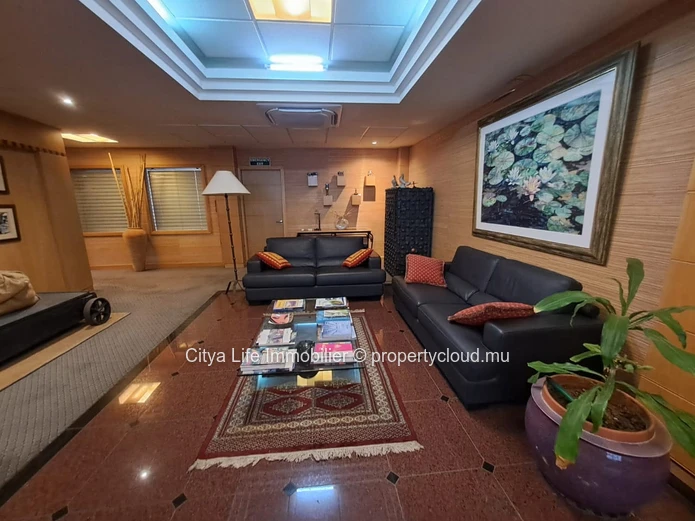 Bureau de 377 m²