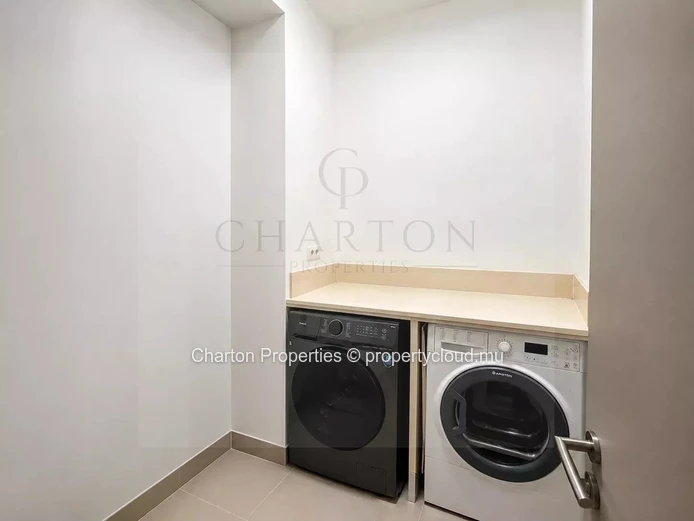 Triplex de 3 chambres au cœur de Péreybère, entre élégance tropicale et art de vivre mauricien
