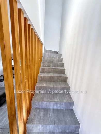 Duplex Moderne à Louer à Grand Gaube – Location Long Terme