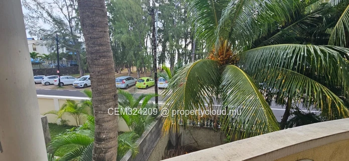 Sea View Villa for Sale – Flic en Flac