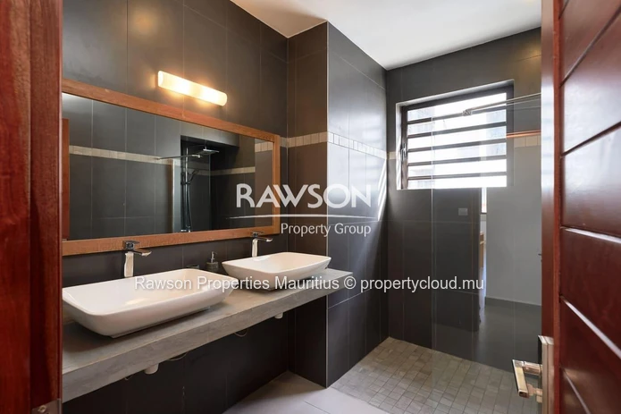 Appartement 2 Chambres | Petite Résidence | Pereybere | Accessible Aux Étrangers | 290 000 €