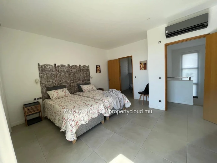Villa A Louer - Tamarin - Securisee