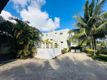 3 Bedroom Townhouse, Duplex