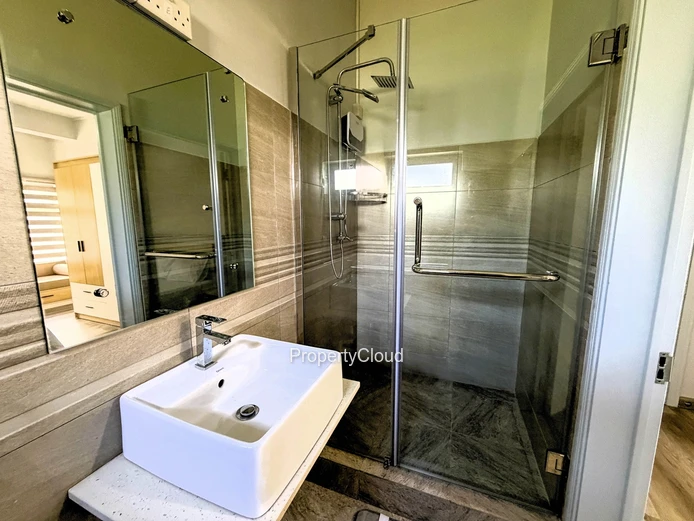 For Rent - 3-Ensuite Bedrooms Apartment - In The Heart Of Curepipe