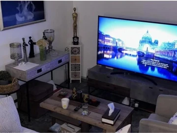 5 Bedroom Apartment