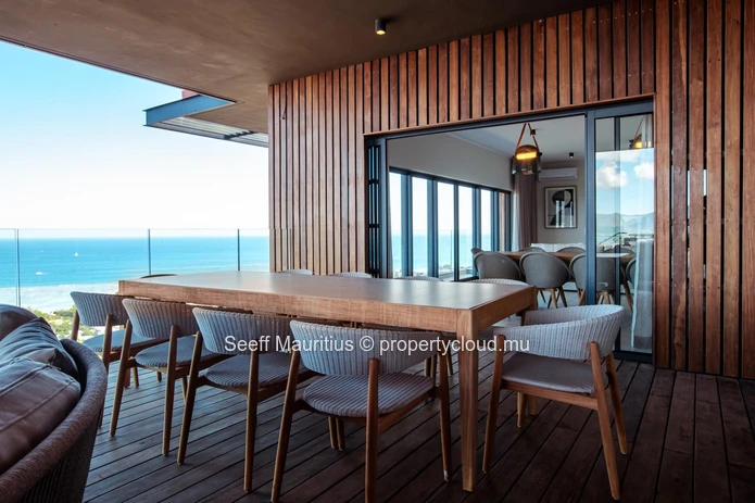 Rêve insulaire : superbe villa avec vue imprenable sur le lagon