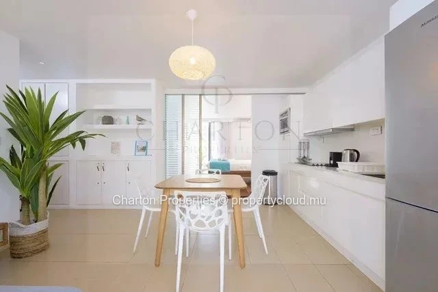 Élégant appartement de 1 chambre en rez-de-jardin à quelques pas des plages de Mont Choisy