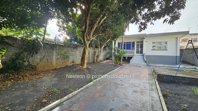Unfurnished house of 2 bedrooms