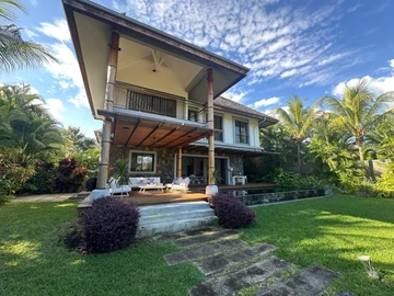 5 Bedroom Villa