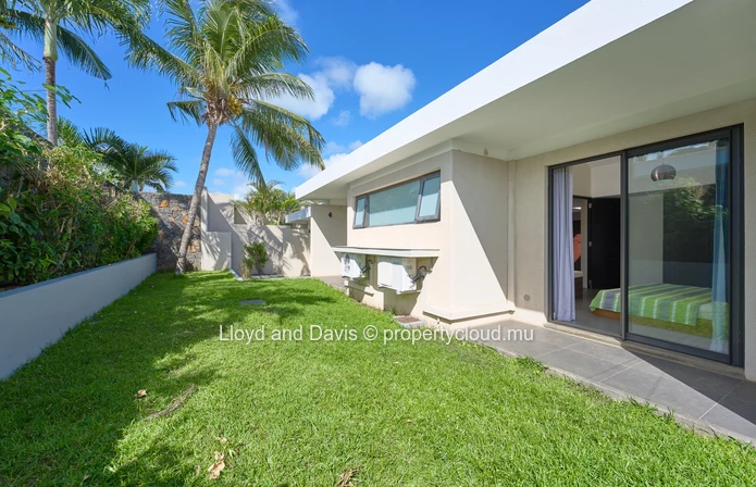 Elegant Furnished Villa with Garden and Gazebo in Péreybère