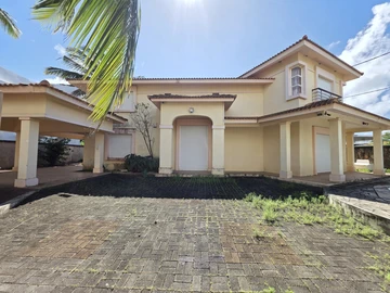3 Bedroom Villa