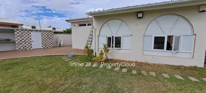 House / Villa - 4 bedrooms - Baie du Tombeau - Ref. MA84016VE