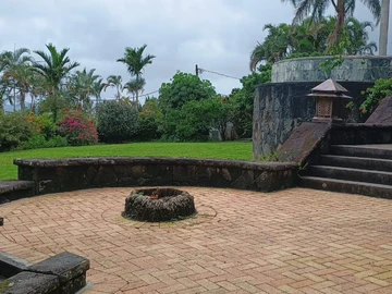 6 Bedroom Villa