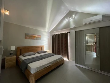 4 Bedroom Villa