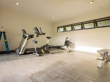 3 Bedroom Townhouse, Duplex