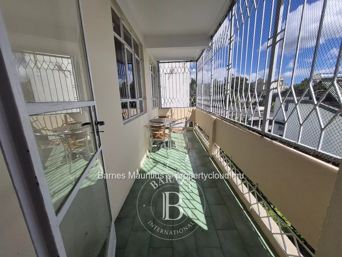 FLOREAL - 2nd floor apartment - 3 bedrooms