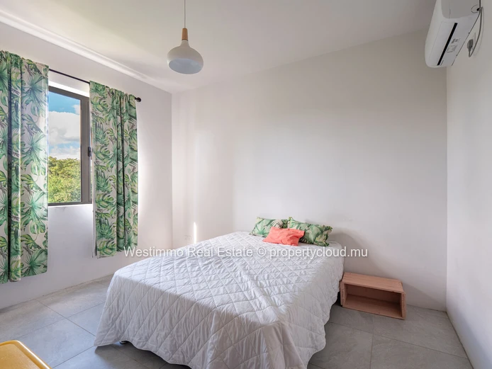 Furnished apartment for rent in Flic en Flac with rooftop