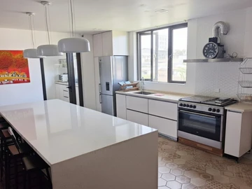 4 Bedroom Apartment