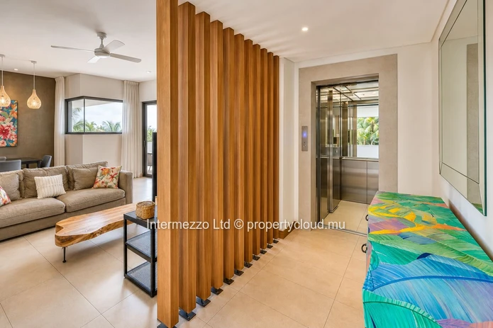 Penthouse IRS vue golf à Mont Choisy – 3 chambres en suite | Dernier étage | Île Maurice