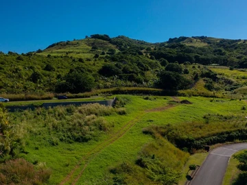 Commercial Land