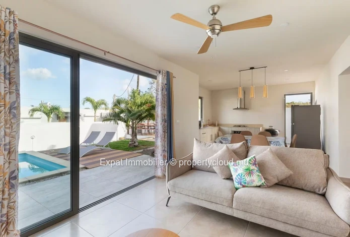 Pleasant 3-Bedroom Villa with Private Pool & Kiosk – For Rent in Grand Baie
