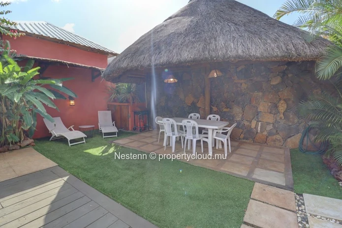 Charming villa in a secure residence in Pointe aux Piments