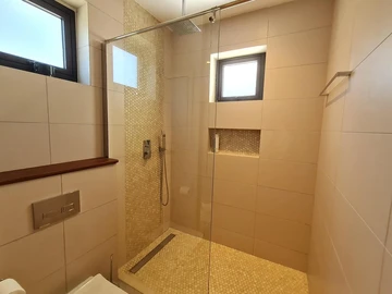 4 Bedroom Townhouse, Duplex